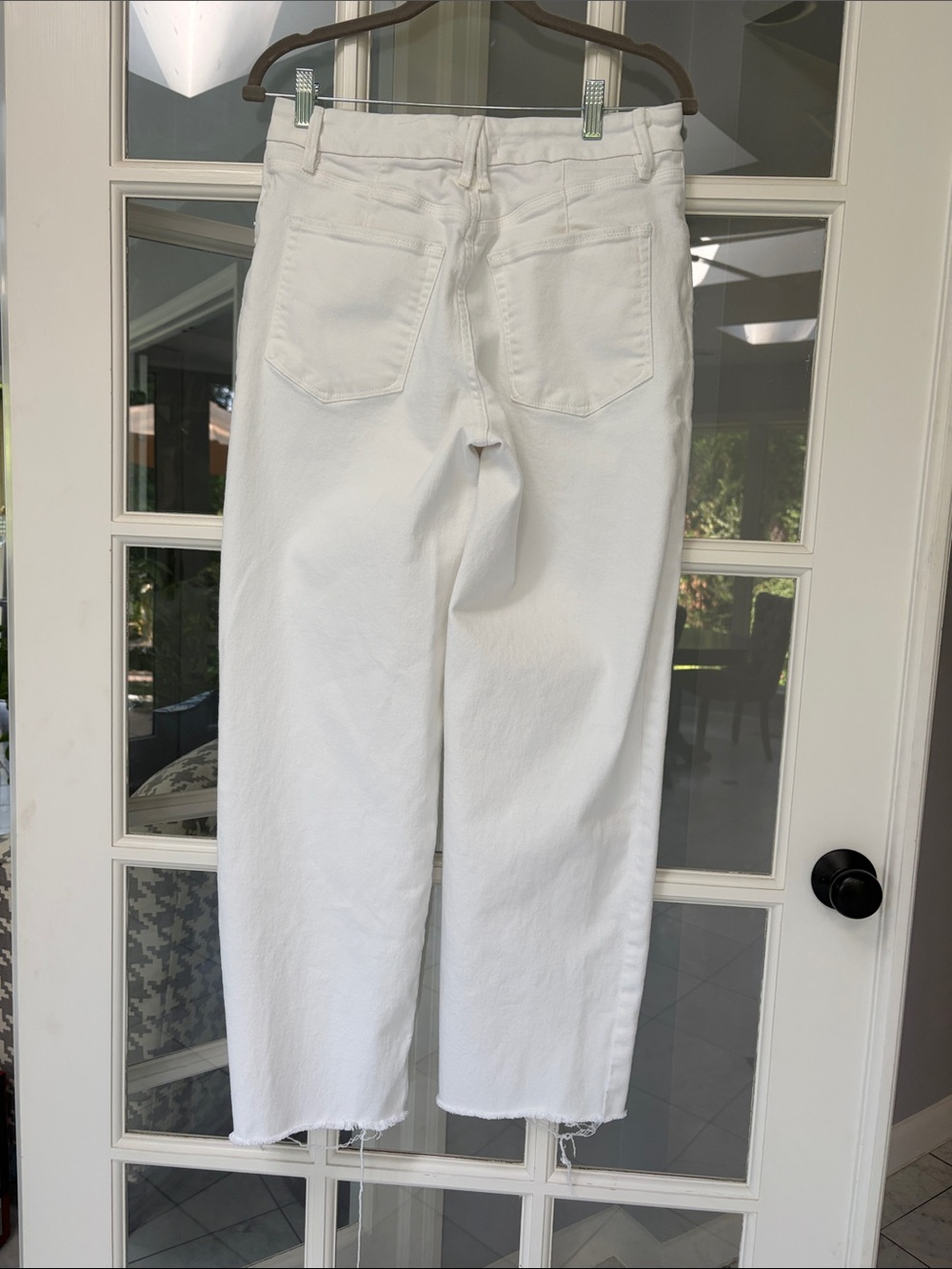 Good American White Jeans Sz 6/28 EUC - Picture 2 of 2